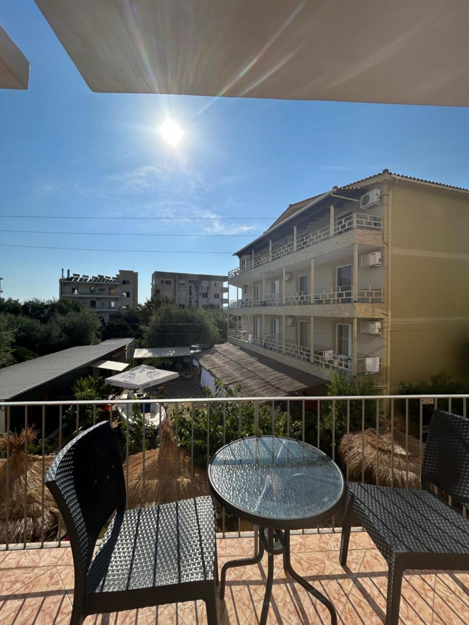 Areti Rooms Hotel Himarë Dış mekan fotoğraf